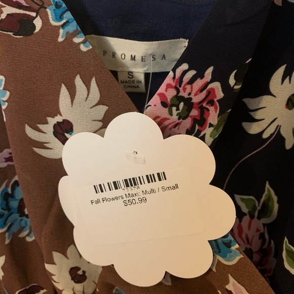 FINAL PRICE DROP!!! Shop Hopes Fall Flowers Maxi Dress - Picture 8 of 8